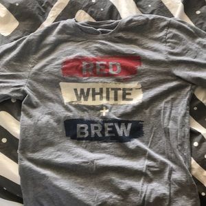 Red White and Brew Banana Republic T Shirt